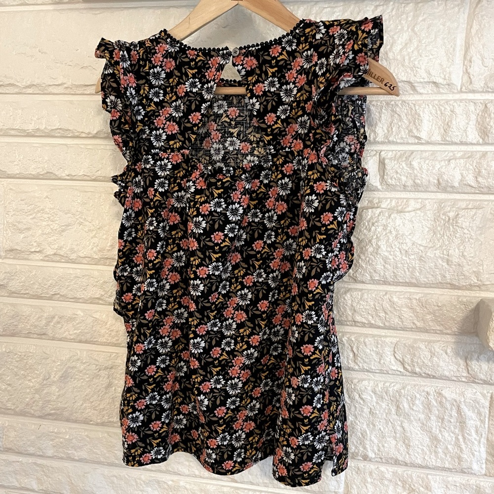 ✅LOFT Floral Cutout Back Ruffle Shell in Forever Navy - Picture 4 of 5
